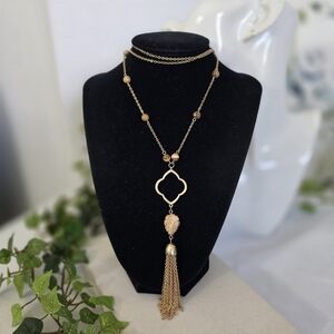 Long Gold Chain Necklace with Natural Jasper Clover And Chain Tassel